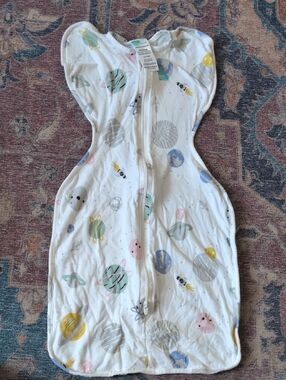 Love to dream White Swaddle Sleep Sack with Pastel Planet Print NWOT